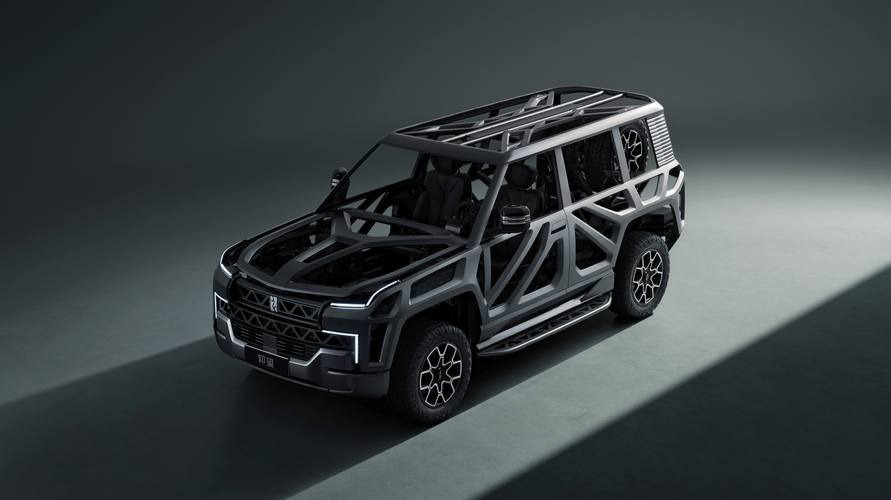 成都26仰望U8硬派越野的科技魅力，国能汽车对传统燃油车市场的冲击